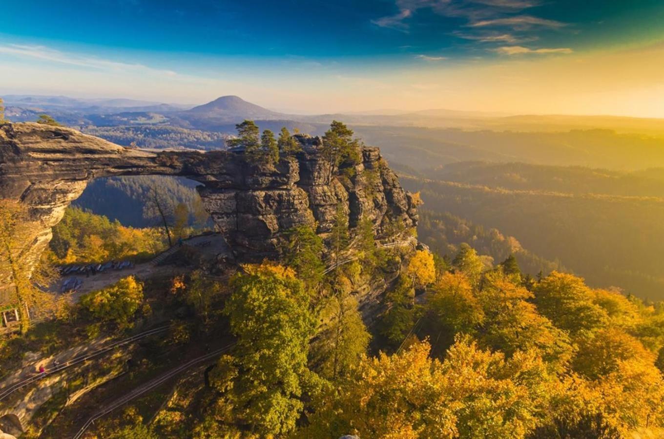 Northern Panorama Jilove Luaran gambar